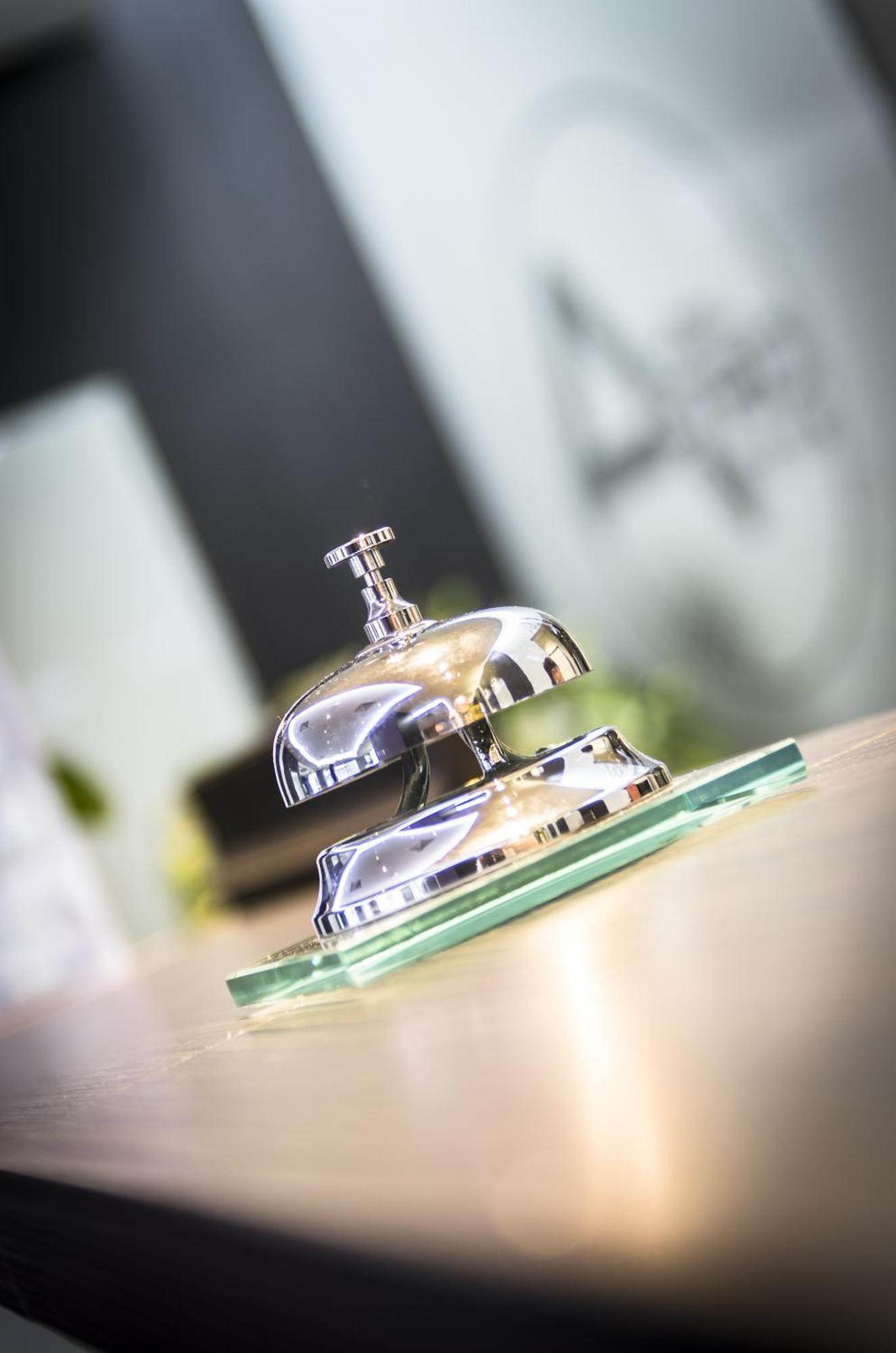 Hotel Astrid Lourdes Bagian luar foto